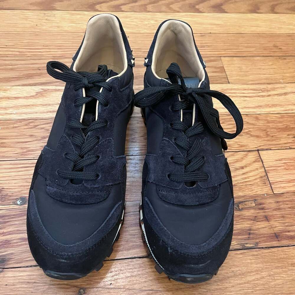 Valentino Garavani Black Rockstud Runner Running Shoes Sneakers Size 37